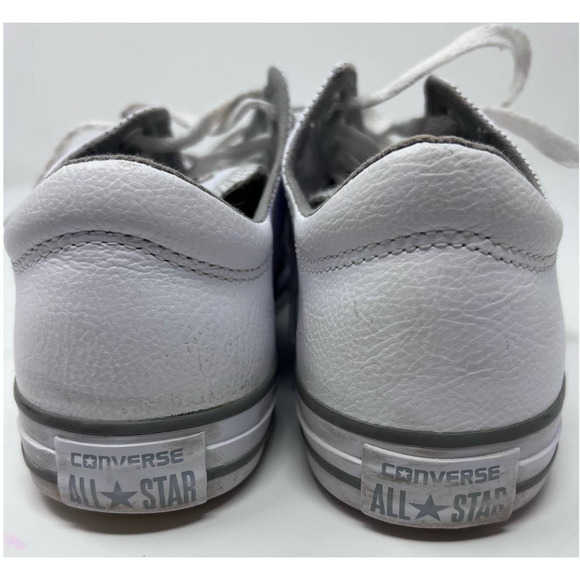 Converse All Star Junior Leather Sneaker Size 6 Blue Spots on‎ Left Side in Pic. - Picture 4 of 8